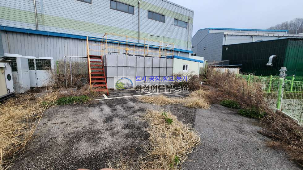 경기 화성만세구 팔탄면 율암리 팔탄율암 산업단지내 ,2층 465평(공장,사무실,식당) 매매 매물번호 10057 사진 3